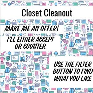 Check Out My Closet🥰